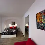 Suitecentralsolution Σπίτι διακοπών Κατάνια